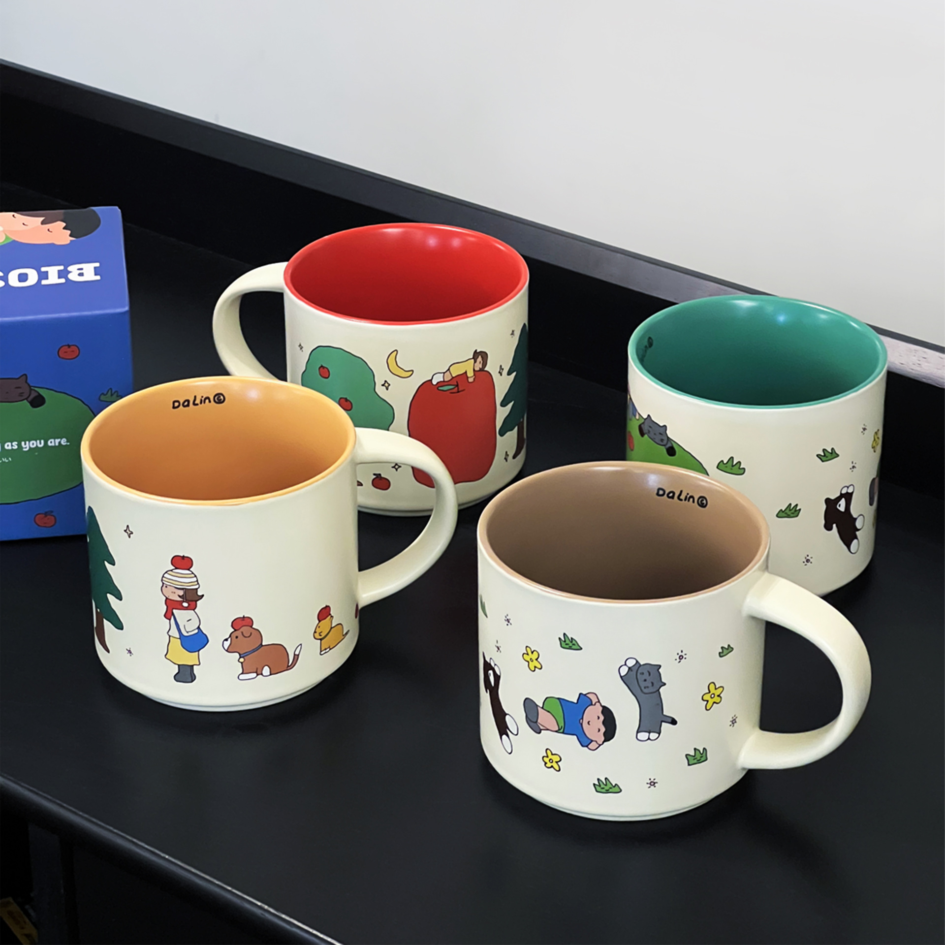 Tazas de cerámica de grapas de grapas de dibujos animados tazas de agua tazas de café tazas de regalo tazas de cerámica