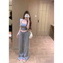 ʵ�� ���Ƶ�������Ů�ļ��̿�����������ֱͲ���п���װŮ10691