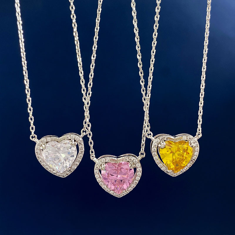 Brand small design necklace