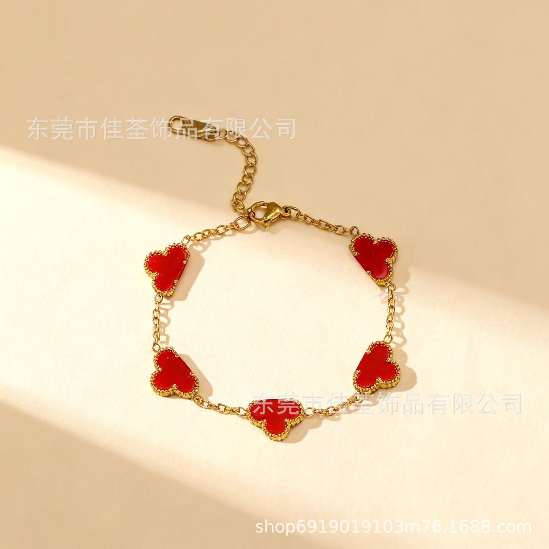 Grensoverschrijdende, kleurechte klassieke zilveren armband met klavertje vier voor dames, Europese en Amerikaanse stijl, modieus en eenvoudig sieraa