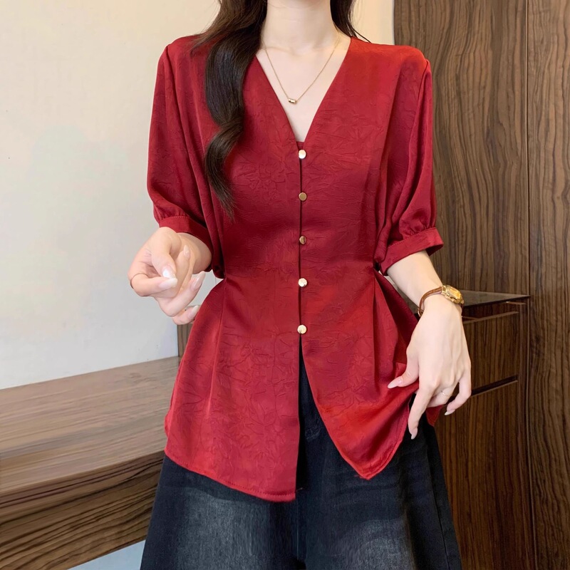 Red Acetate Satin V-Neck Short-Sleeve Shirt for Women, Summer 2026, Plus Size, Stylish Blouse with Cinched Waist