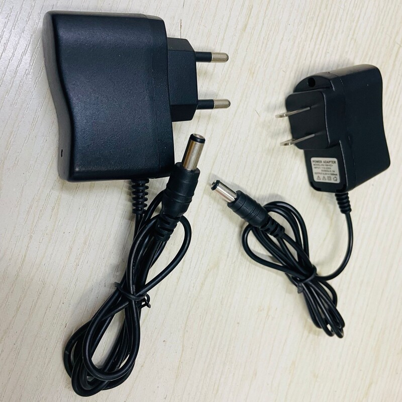 Power adapter DC5.5 direct charging charger DC3.5 round hole with cable charging head 5.5mm with indicator light Power adapter DC5.5 direct charging charger DC3.5 round hole with cable charging head 5.5mm with indicator light
