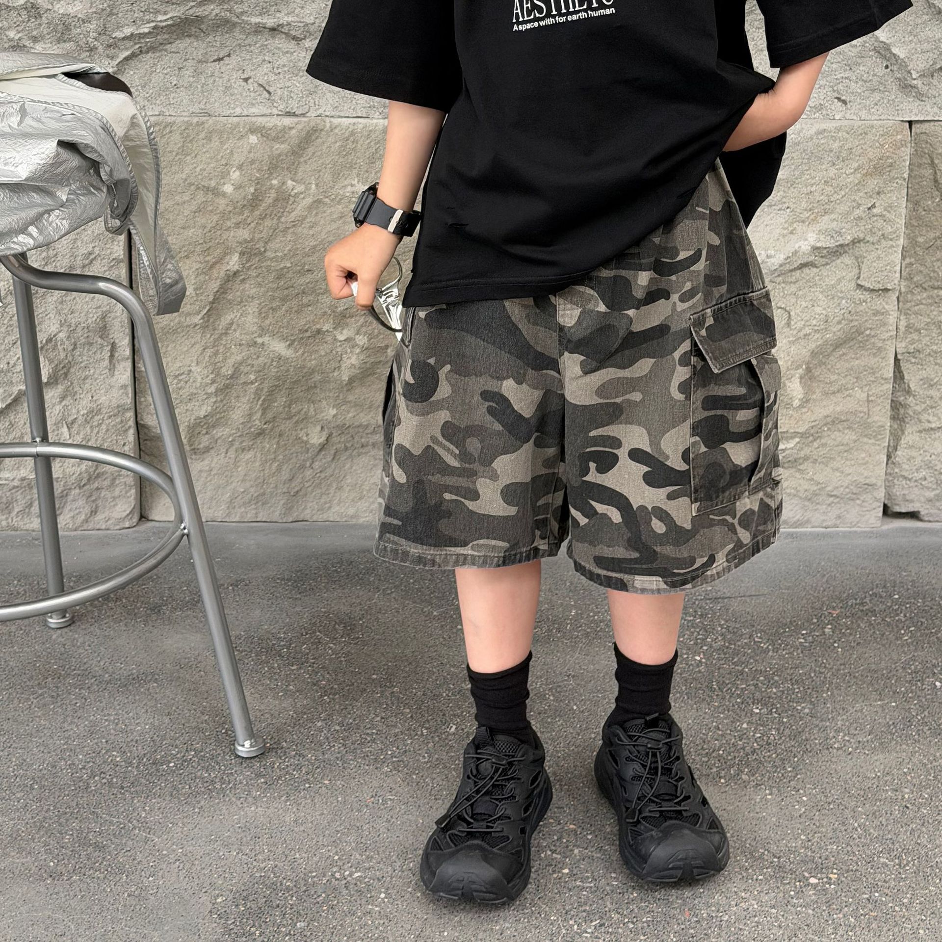 Summer children's camouflage shorts for boys for leisure