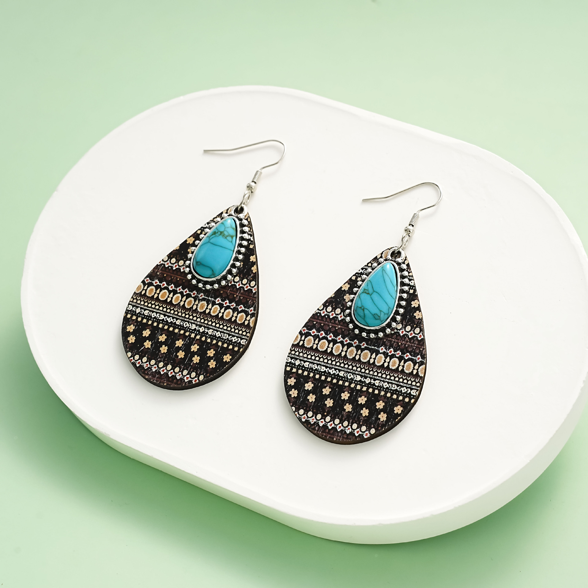Retro wooden turquoise earrings drop-shaped