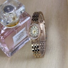 �����ֱ�����С������й�С���watch������Բ��Ůʿ����ʯӢ��
