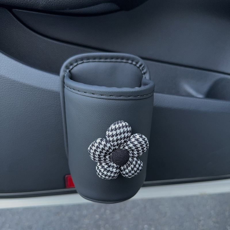 Car Seat Cup: Qìchē Car cup holder/beverage holder - fabric-camellia-black-cup-storage-bucket