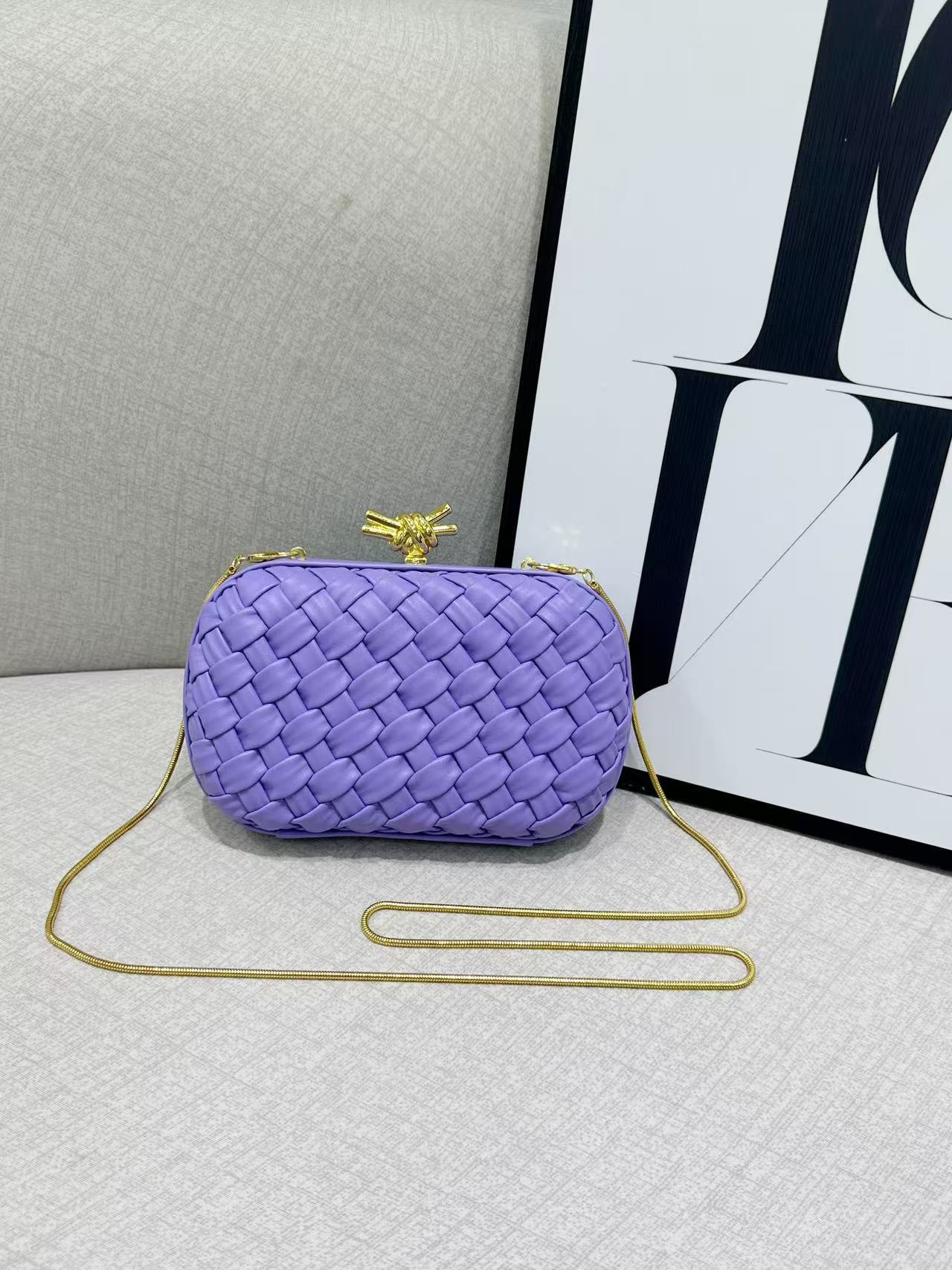 보라색(주름 직조 기술)