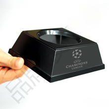 ������� ��̨֧�� ���к�ɫ��������չʾ�[̨�����������_Ӣ��