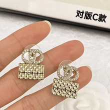 ���m͢�L����С���L���insŮ�W�t���|�����pC��r��ͨ�ڶ��h