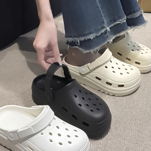 Thick-soled nurse-style holey shoes, summer outdoor holey sandals for office and beach, half-cool slippers for women, Eva material