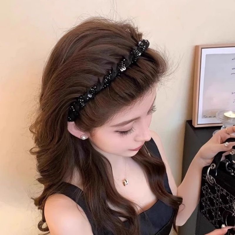 Paris Princess Headband for Women 2025 New Light Luxury Hairband Elegant Little Chanel Style Beaded Wrap Hair Accessory