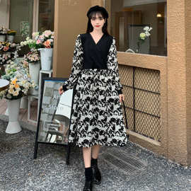 #579实拍实价 秋冬复古拼接假两件泡泡袖碎花连衣裙女高腰气质裙