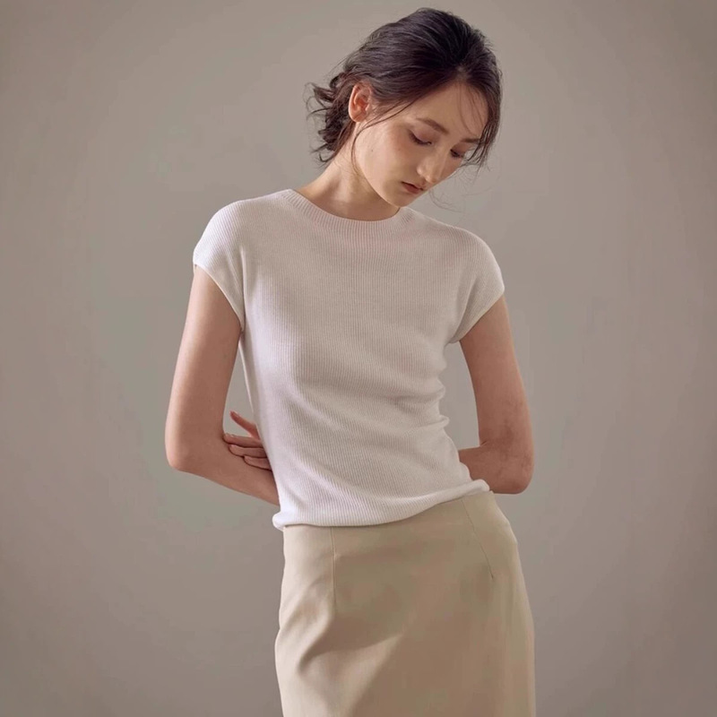 Zhizhi Qieyao French Half Turtleneck Wool Knitted Sleeveless Vest Women's 25 Autumn New Red Top