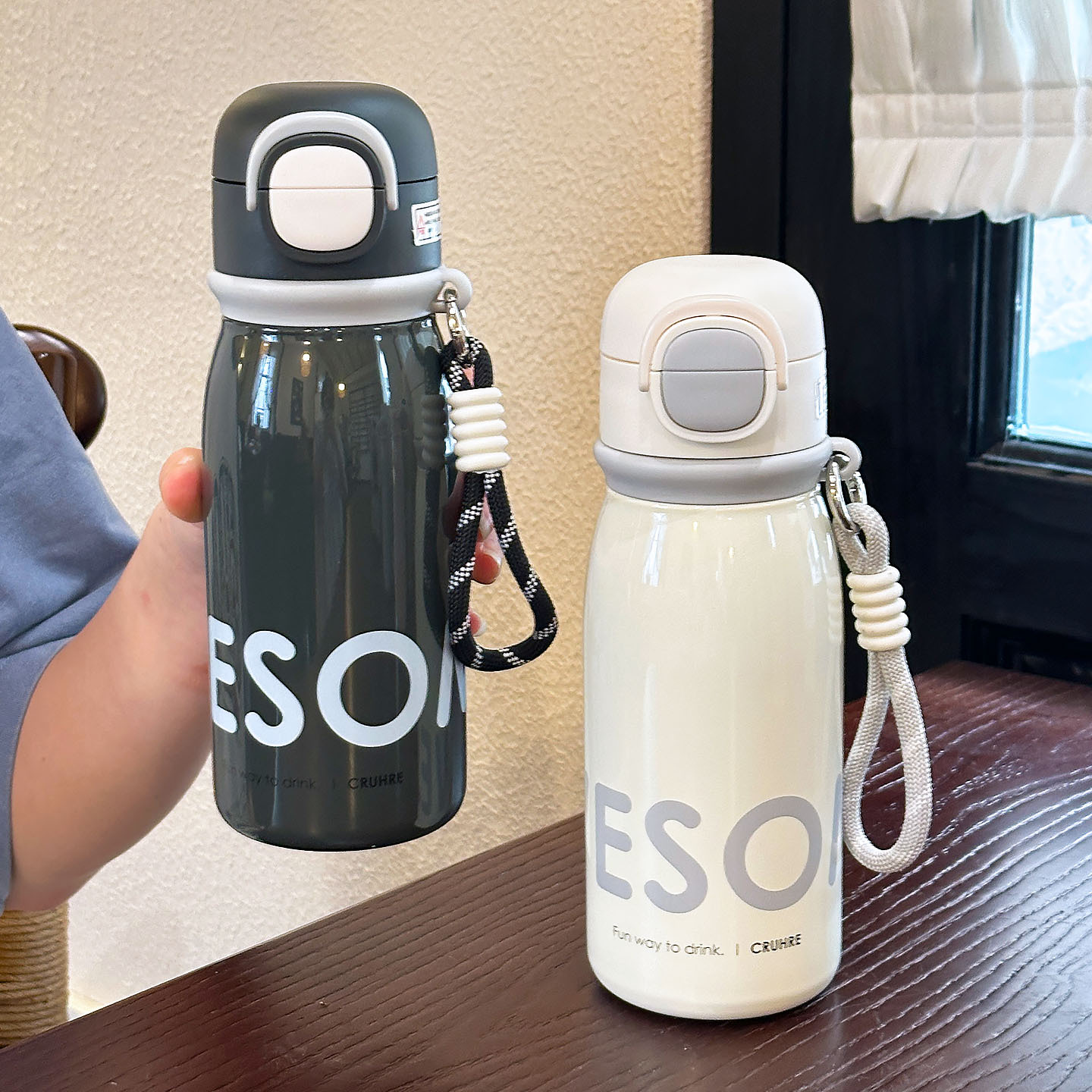 Taza de aislamiento térmico minimalista 316 de acero inoxidable para hombres y mujeres de alto valor facial taza de agua deportiva especial para la escuela taza de paja de doble bebida