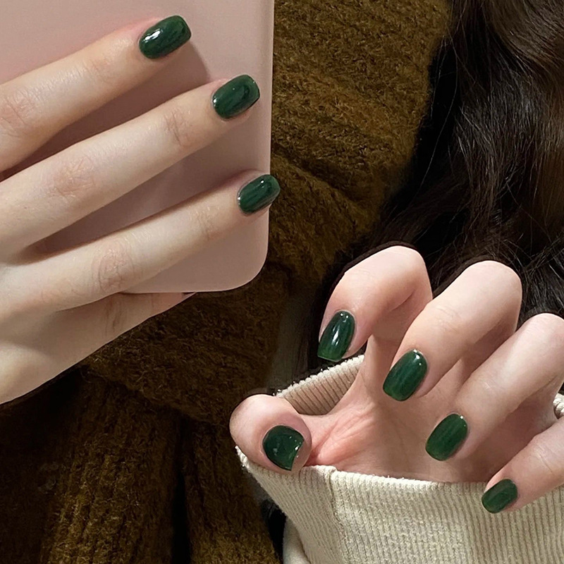 Simple Elegant Solid Color Nail Art dark green Wear Fake Nail Finished Short Nail 24 Removable Nail Pieces