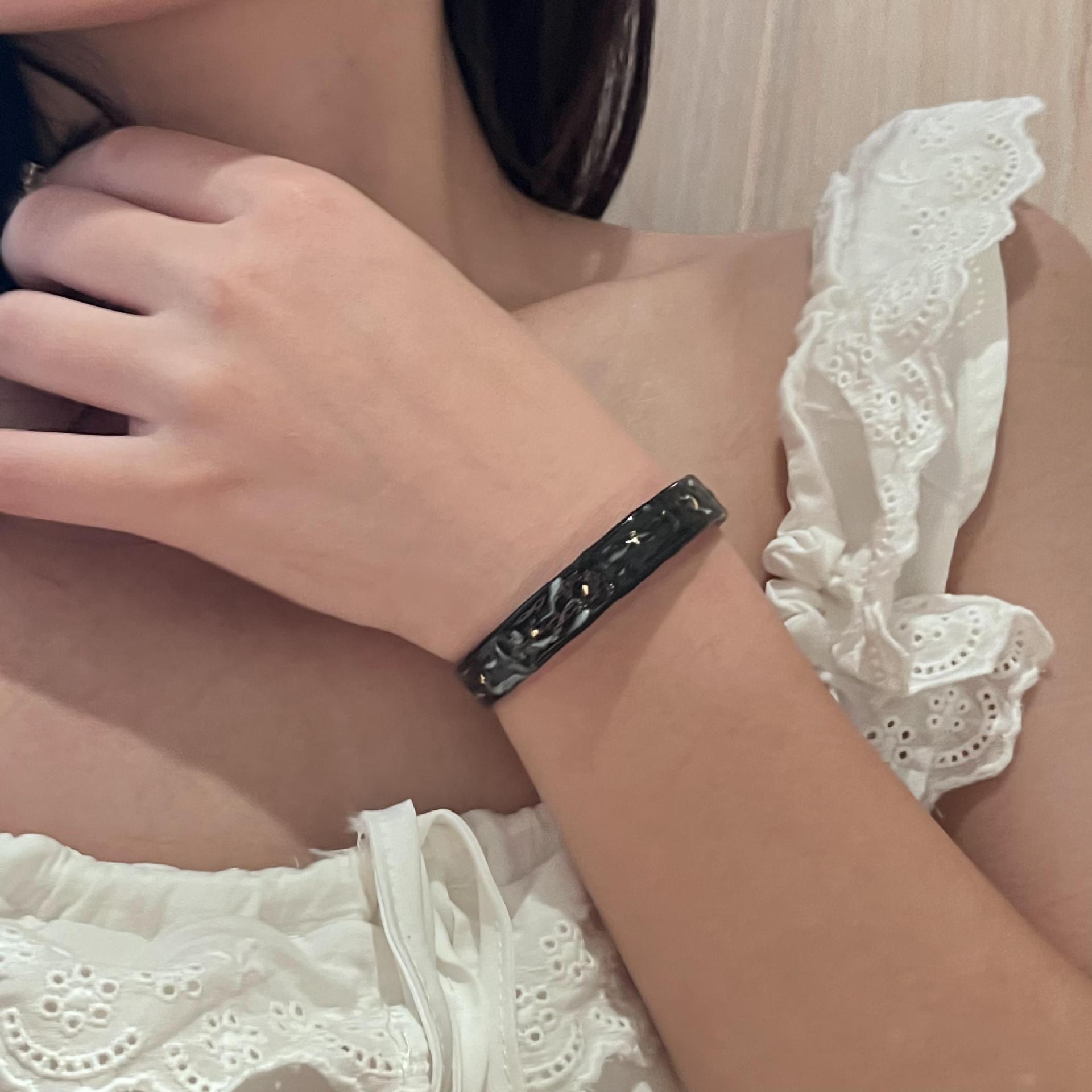 Fashion Multicolor Alloy Paint No Inlaid Bangle