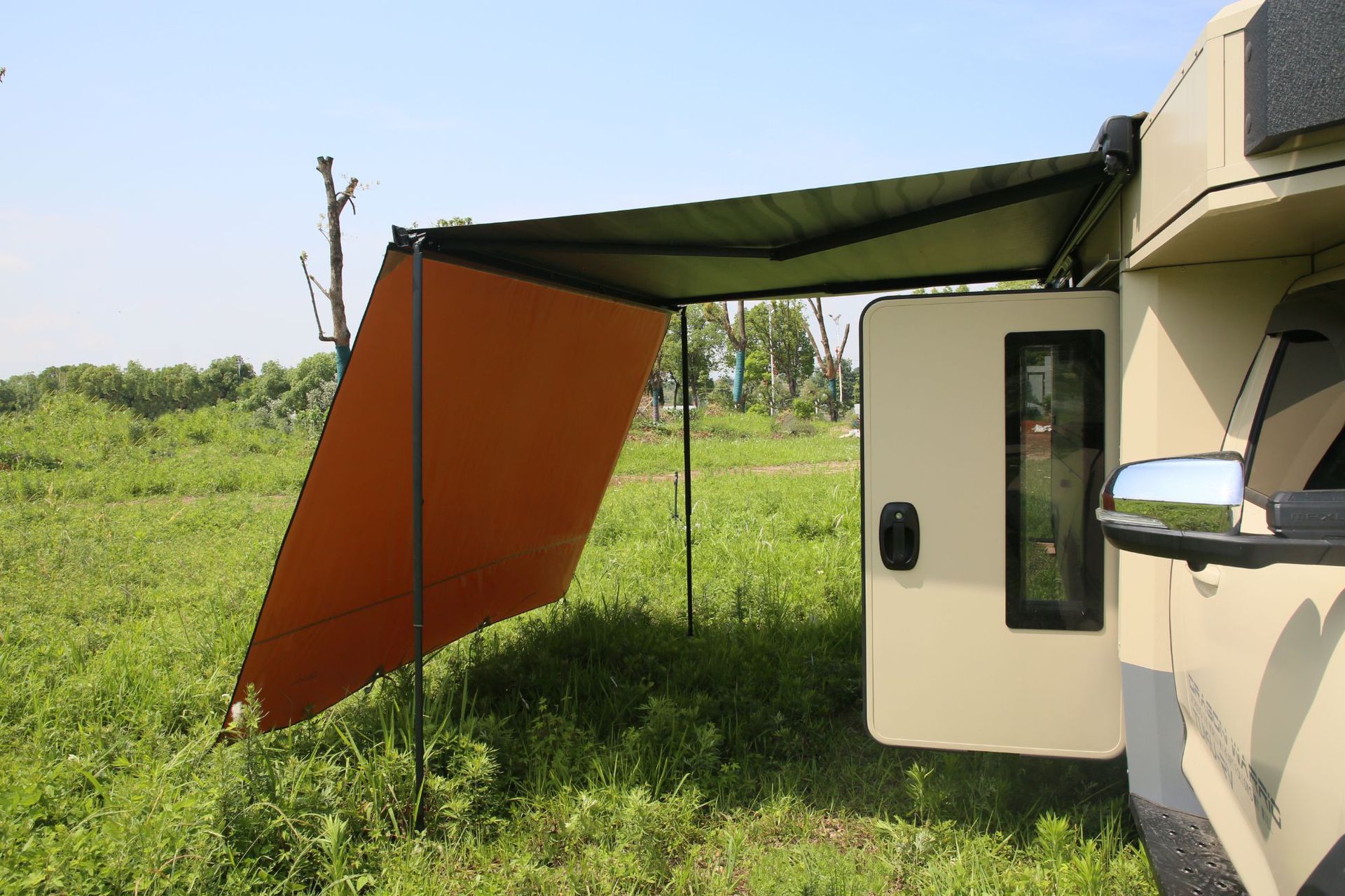 Source factory outdoor black vinyl canopy camping tent RV side expansion awning fabric, main fabric, side fabric wholesale