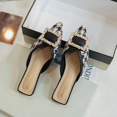 BT-6新款2023春無後跟懶人鞋女尖頭平跟外穿包頭半拖大碼女鞋小香