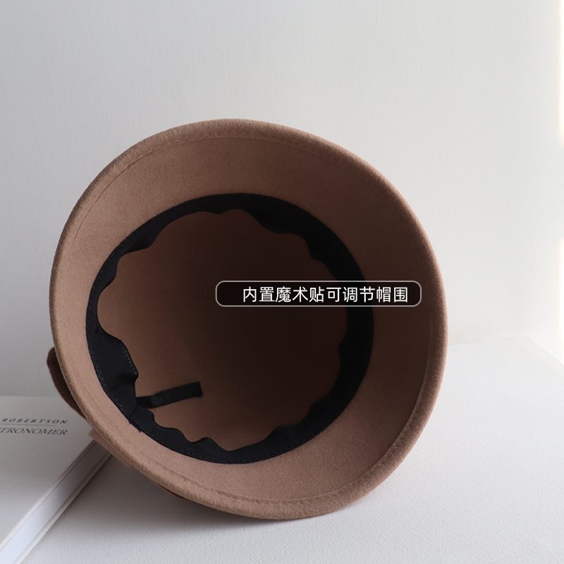 Estilo francés poco Hepburn frente Largo trasero corto arco sombrero de lana pescador cuenca sombrero blanco crema pequeño ala sombrero femenino