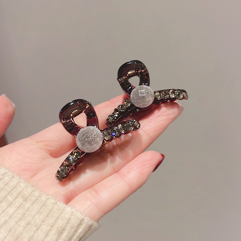 South Korea Exquisite High-end Star-glittering Diamond Small Grab Clip Fashion Elegant small size Bangs Clip Women's Broken Hair Clip