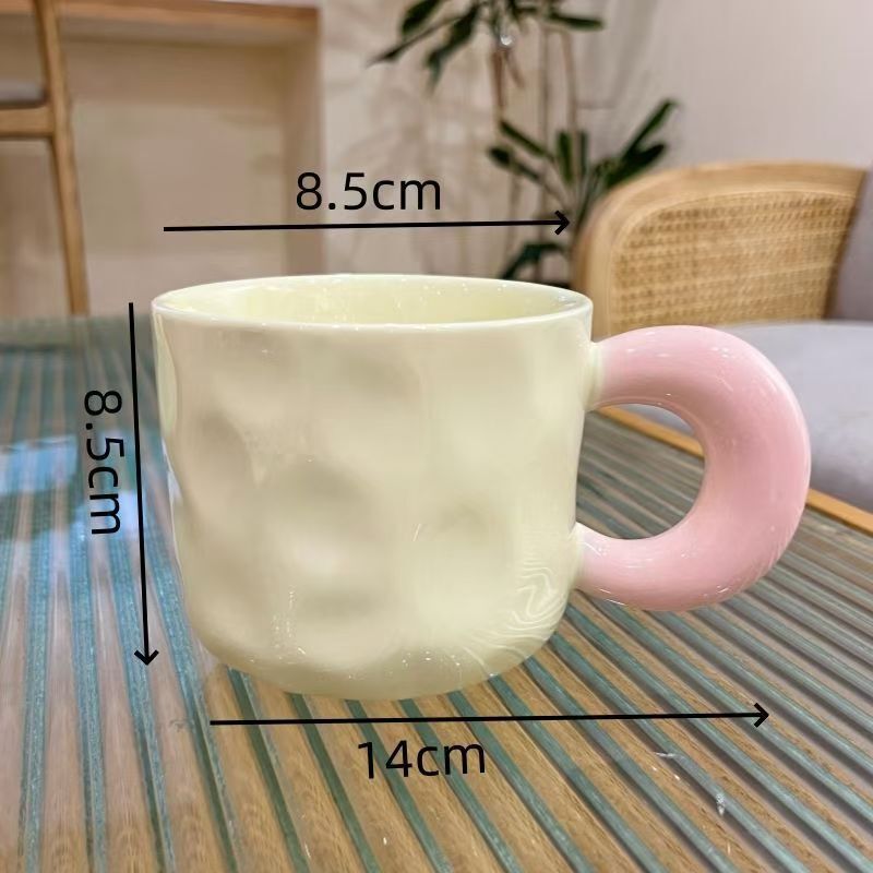 コントラストカラーの大きな耳付きマグカップ、家庭用セラミックマグカップ、かわいい学生カップル用飲料カップ、コーヒーカップ、トレンディでクリエイティブなカップ|undefined