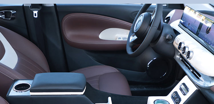 Wuling fruit armrest box central bingo central control storage box ice fruit armrest mechanical handbrake main co-pilot isolation