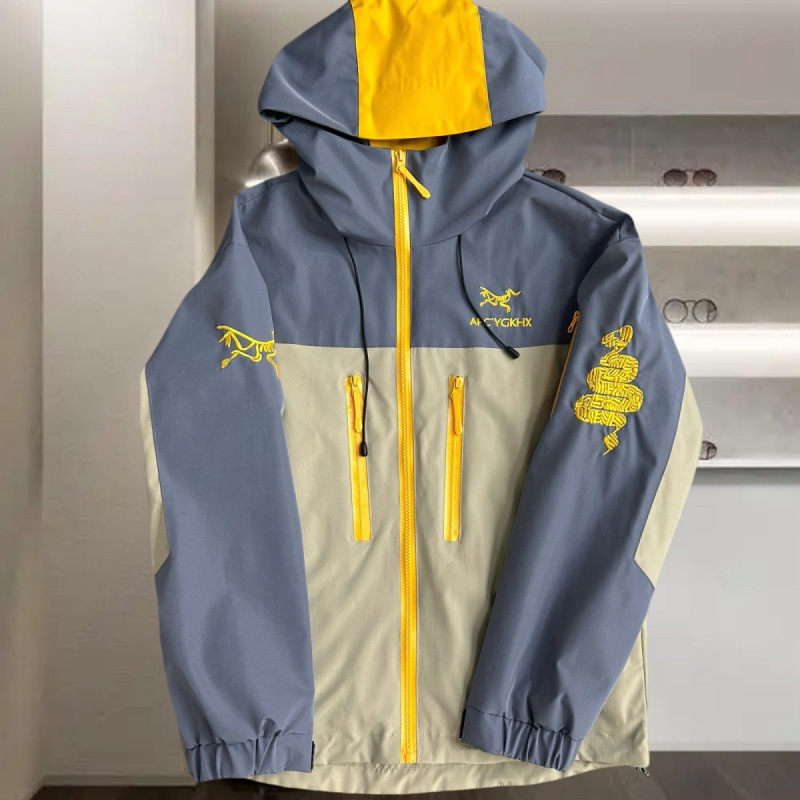 春の突撃服の新型2025限定男女の防風カップル百枚の防水刺繍がかっこいいです。|undefined