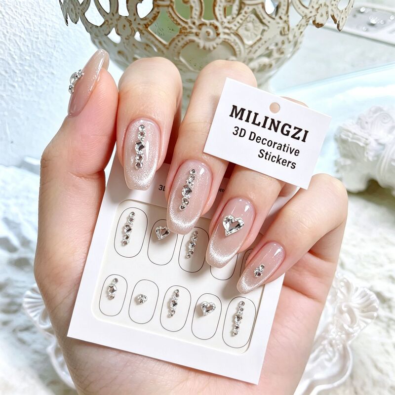 【Cross-Border Hot Item】Light Luxury French-Style Chain Heart-Shaped Rhinestone Nail Art Stickers and Small Nail Decoration Accessories