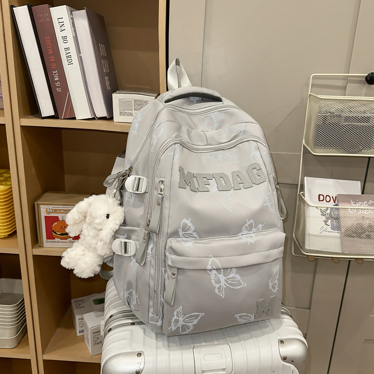 Cross-Border New High-Looking Butterfly Print Backpack Large Capacity Nylon Wear-Resistant Fabric Junior High School Student School Bag