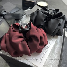 春季新款头饰缎面酒红云朵抓夹蝴蝶结抓夹优雅气质高级感鲨鱼夹子