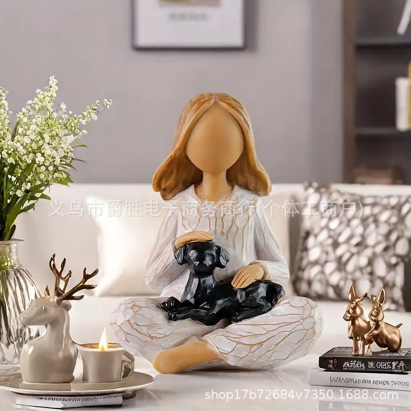 犬を抱く少女の創造的な作品、クロスボーダー柳の木彫りの少女の友情像、樹脂工芸品像|undefined