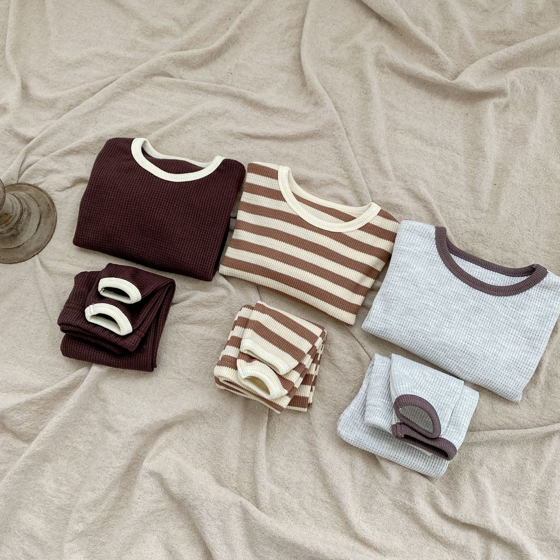 Basic Solid Color Stripe Cotton Boys Clothing Sets display picture 2