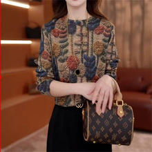 ӡLŮb¿Сrд@ݵ½qһl