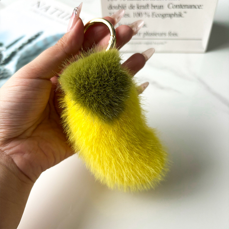 Imitación de visón pelo aguacate llavero de automóvil bolsas de peluche bolsas de peluche colgantes bolsas escolares peluche colgantes al por mayor