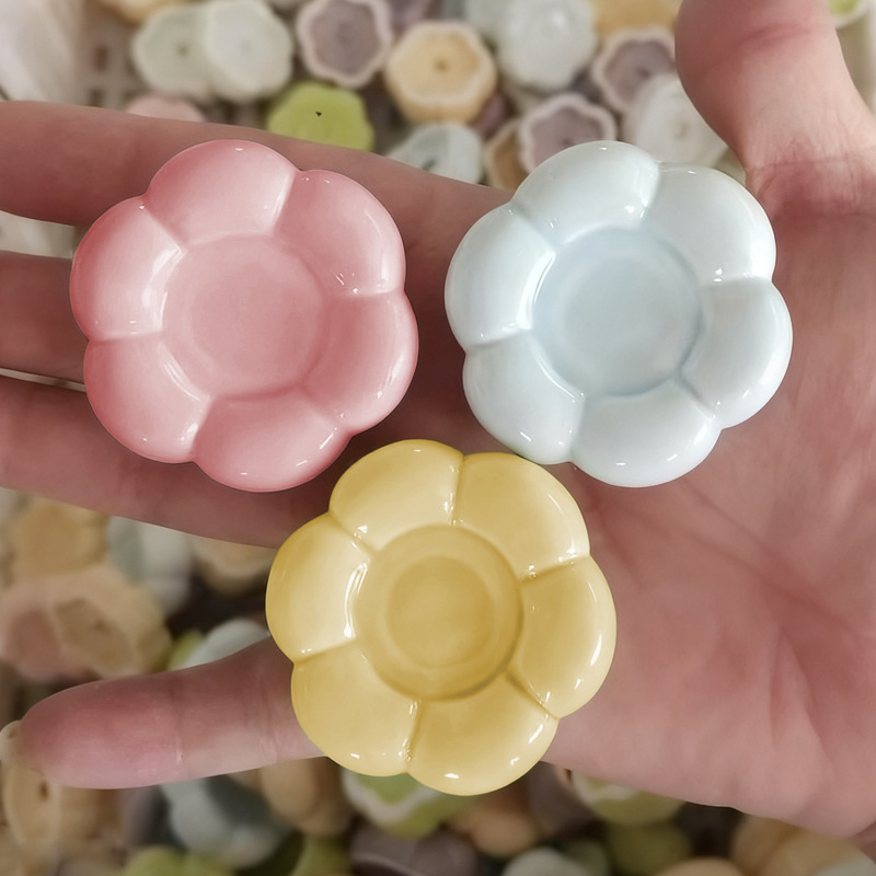 创意陶瓷转转乐花朵扭蛋玩具家居桌面车载办公高颜值旋转小摆件