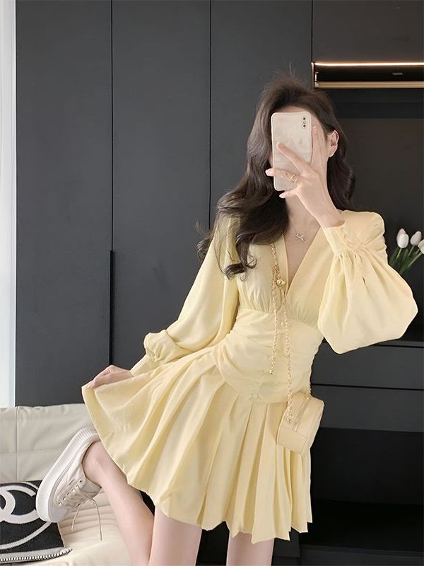 Women's Chiffon V-Neck Lantern Sleeve Mini Dress