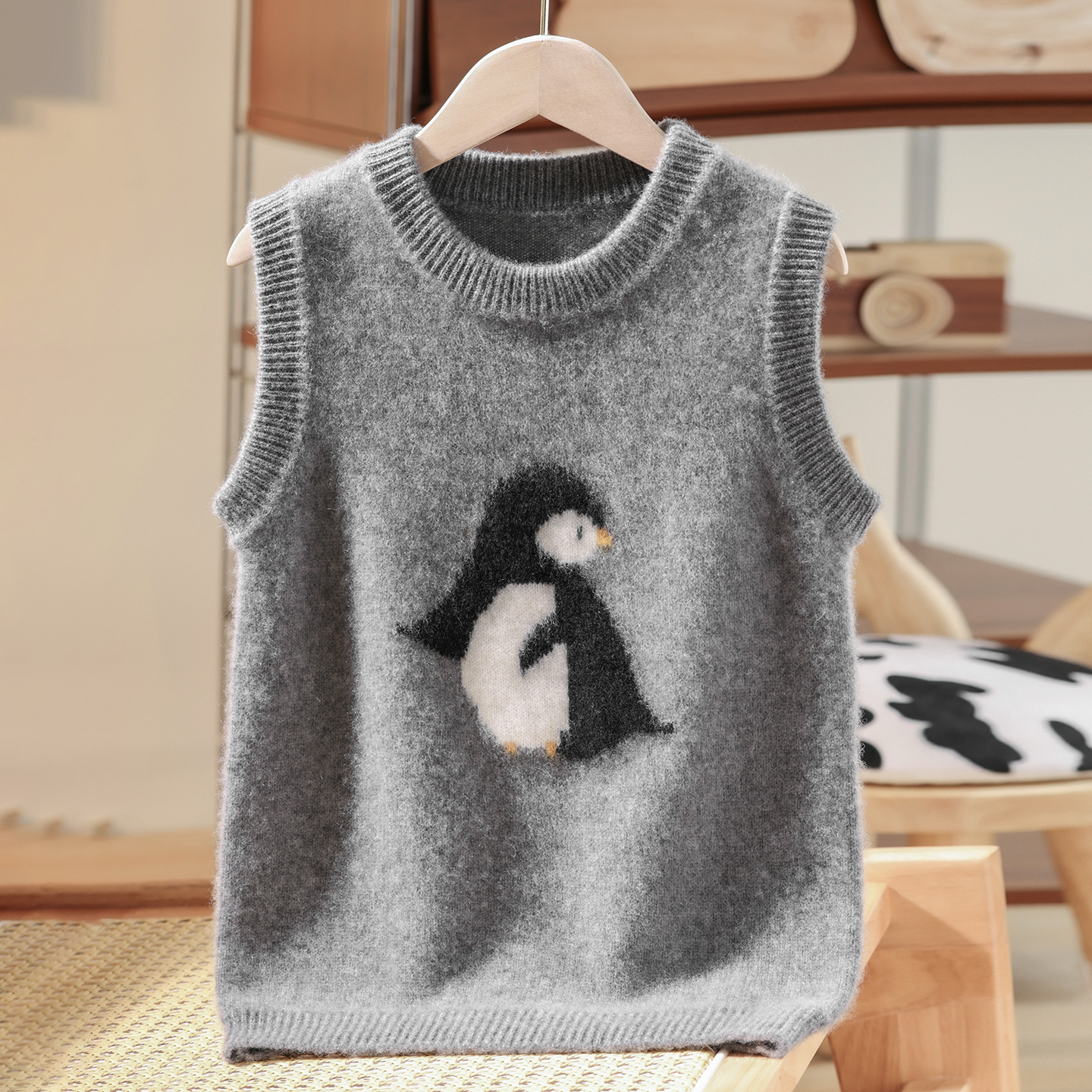 Selected High-Quality Family Wear Kidsren's Knitted Sleeveless Vest Pure Wool Bottoming Vest Cashmere Gray Penguin Sweater