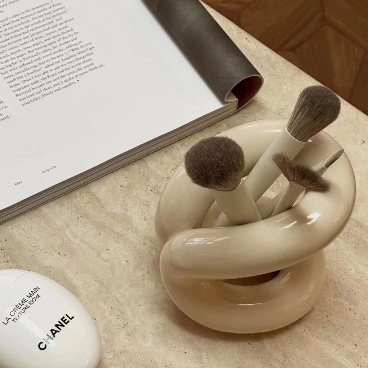 Vida creativa nudo serie de cerámica cepillo de dientes titular de almacenamiento rack pareja baño cepillo de dientes pasta de dientes de almacenamiento decorativo rack