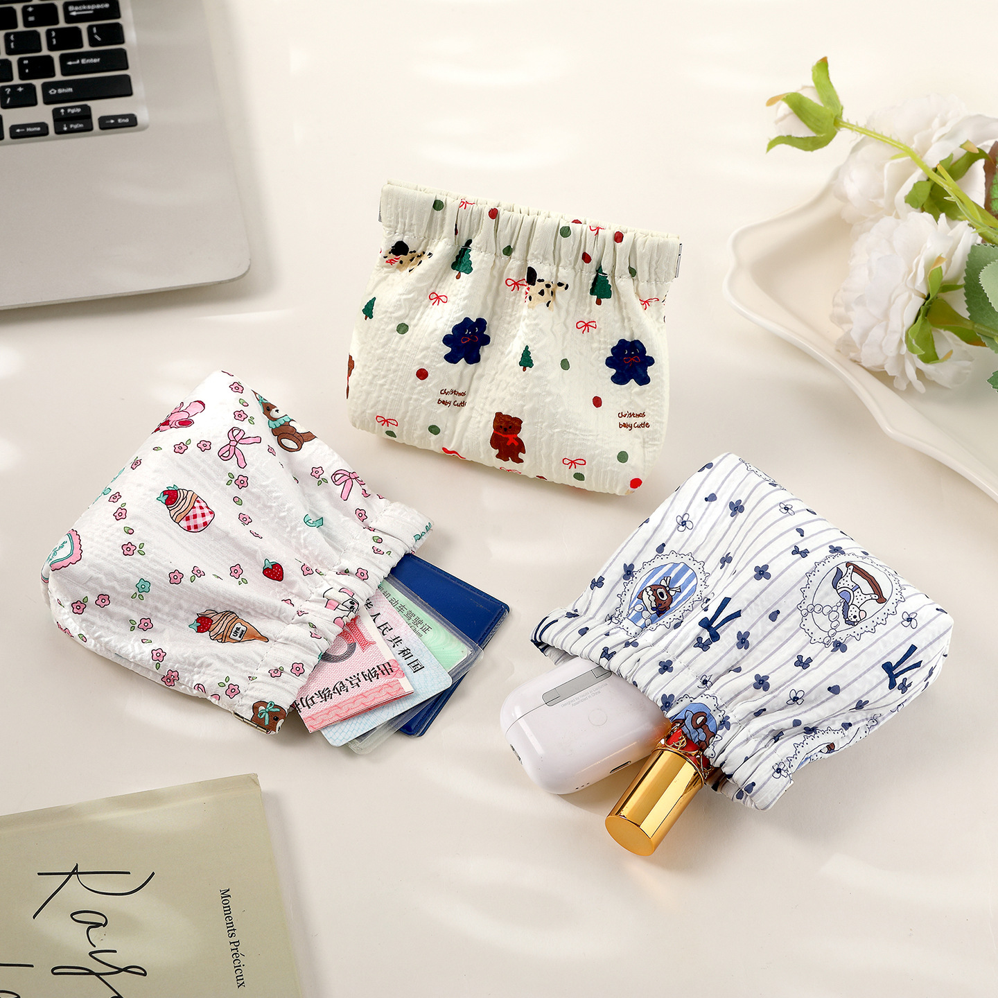 Portátil nuevo lindo cartón de dibujos animados algodón bolsa de cierre automático pliegue bolsa de almacenamiento miscelánea lápiz labial bolsa de maquillaje flores