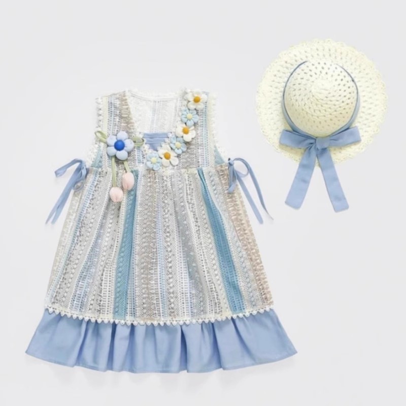 Summer Children's Holiday Style Cut Out Blouse Suspender Skirt Two-Piece Set for Baby Girls, Fashionable and Sweet Stereo Flower Suit