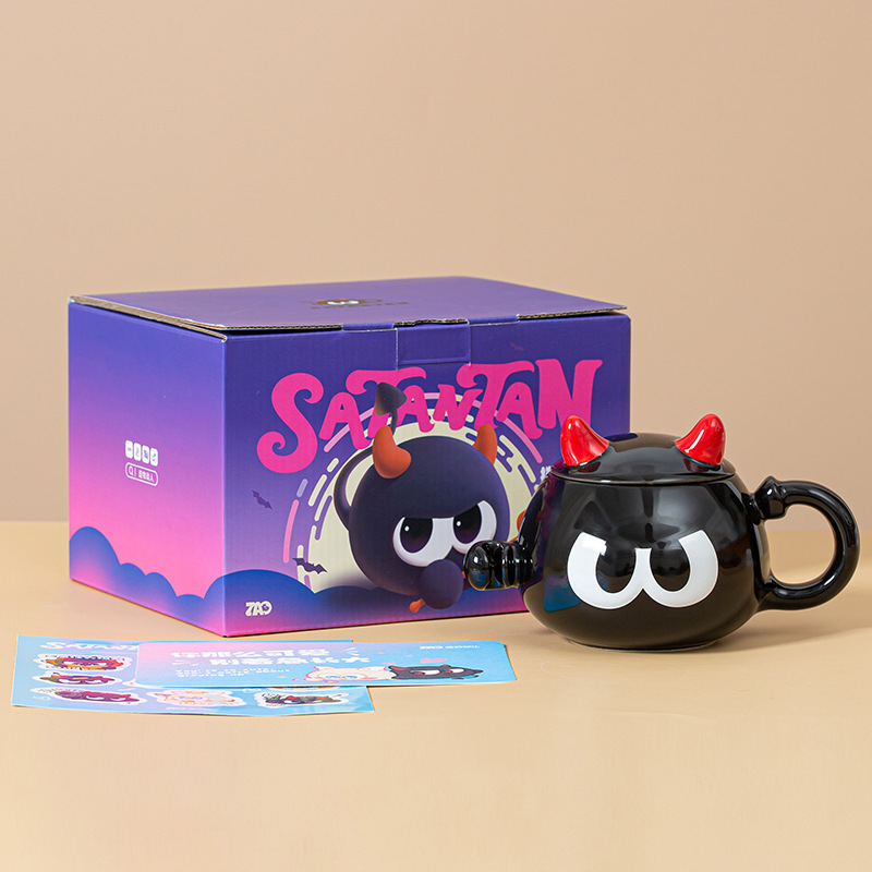 Taza de dibujos animados linda taza de agua de cerámica taza de desayuno taza de leche taza de pudín de diablo de ángel regalo de novia