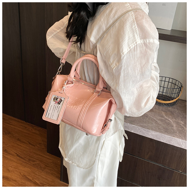Korean version hand-held bowling bag for women 2025 new retro niche commuting pillow bag versatile single-shoulder crossbody bag undefined
