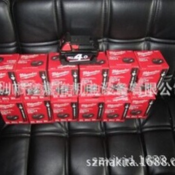 现货批发零售米沃奇锂电池M18B4