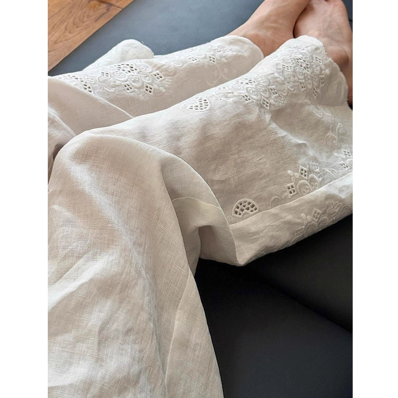 Высокое чувство тяжелой промышленности вышивка полые хлопчатобумажные свободные широкие брюки женские 2025 весна и лето новые этнические брюки в китайском стиле