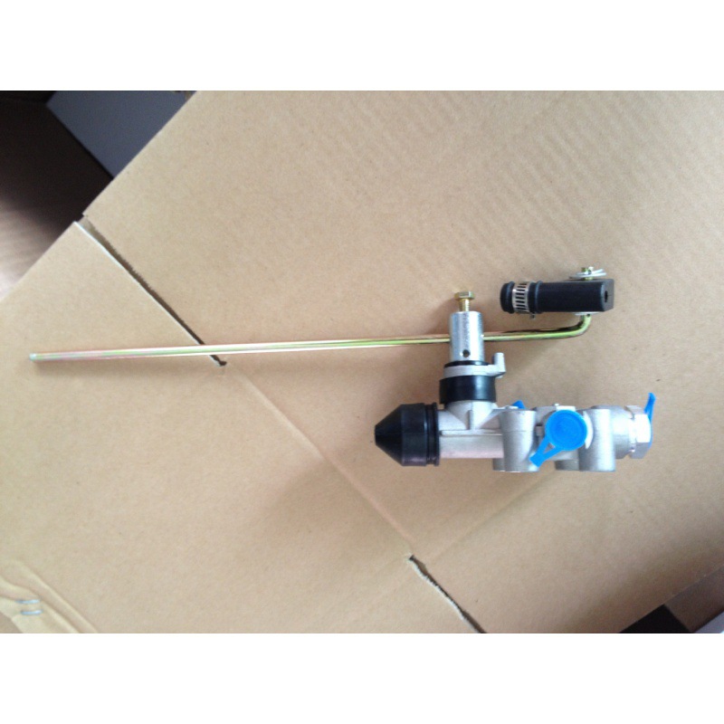 [Ventas directas de fábrica] piezas de accesorios de camiones pesados europeos [válvula de altura] SV1395