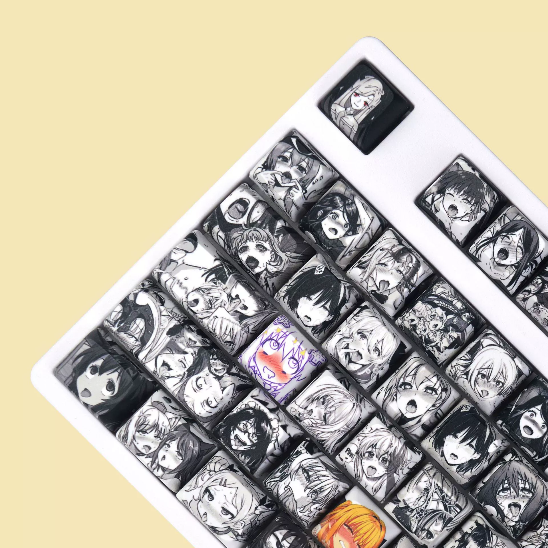 Qiu Pear Black and White Two -dimensional style PBT Heat Moving keycap XDA height 108 key adapting mechanical keyboard