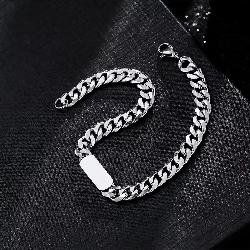 Titanium Steel Fashion Cuban Link Men's Bracelet Stainless Steel Thick Chain Smooth Round Geometric Minimalist Trendy Style Titanium Steel Fashion Cuban Link Men's Bracelet Stainless Steel Thick Chain Smooth Round Geometric Minimalist Trendy Style