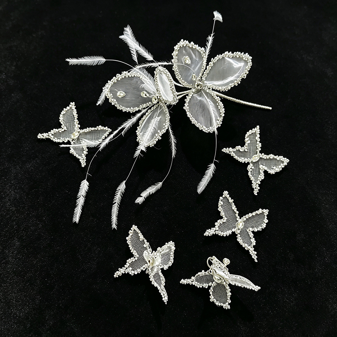 Korean-style dreamy and ethereal bridal white floral feather hair accessory, new exquisite forest-themed photo shoot and travel photography wedding accessory