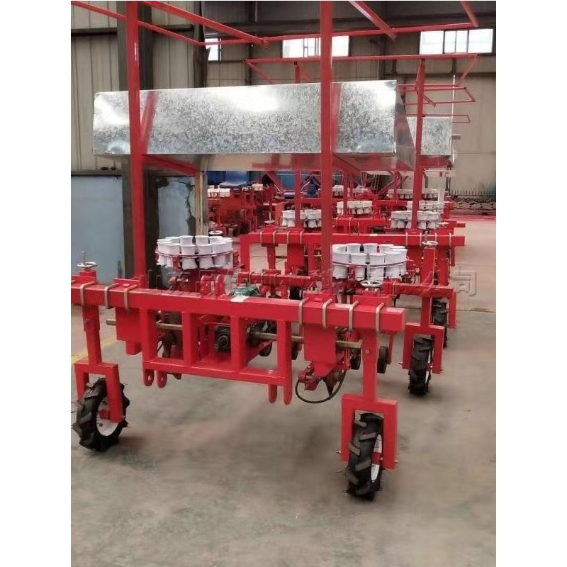 小型农用块状种子种植设备 悬挂式农用果苗种植机 蔬菜牵引移栽机