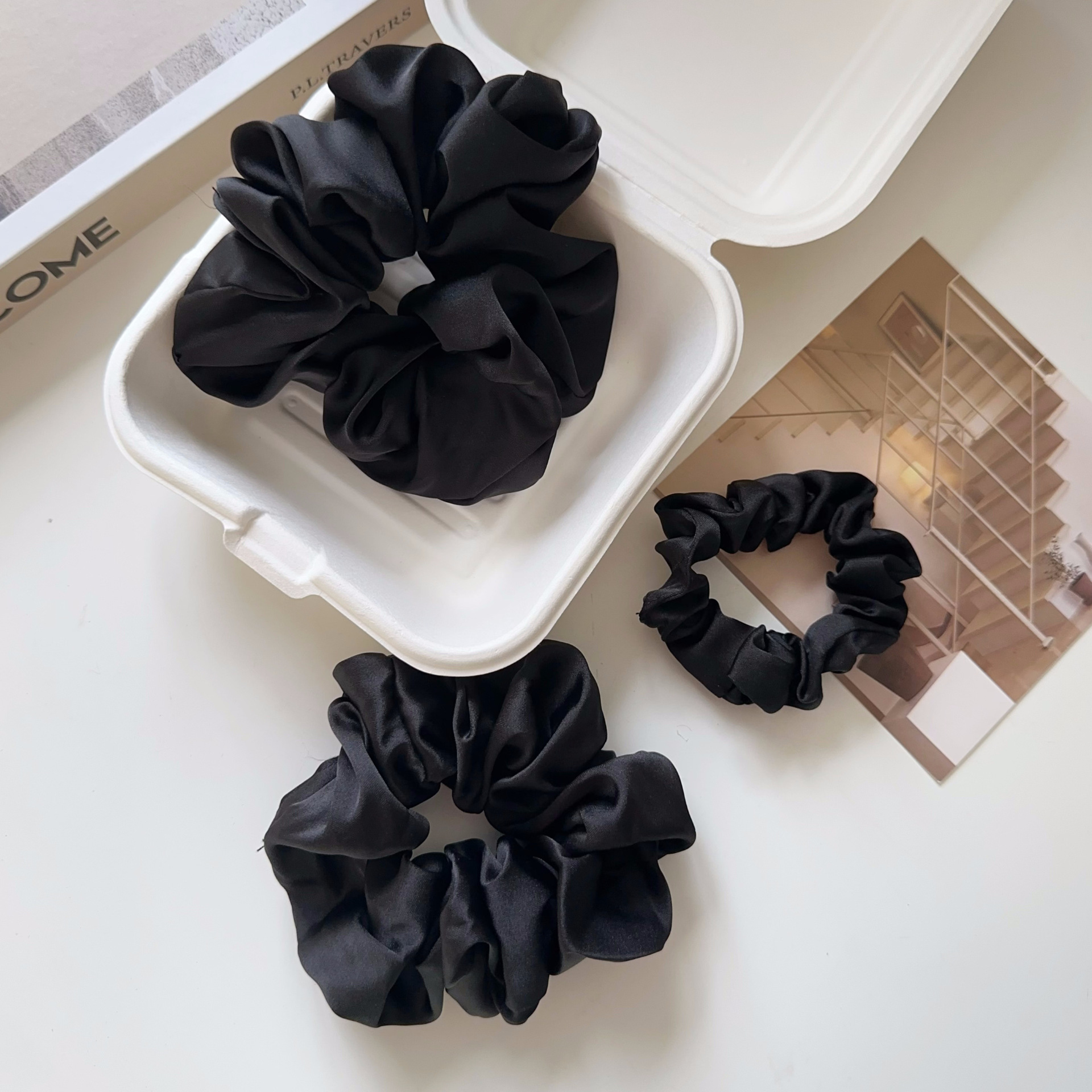 8g Weight Hair Tie Hair Accessories Type 1 Piece Quantity Holiday, Daily Occasion Solid Color Pattern Women's Gender Simple Style, Classic Style Style Women's Simple Style Classic Style Solid Color Cloth Hair Tie 13